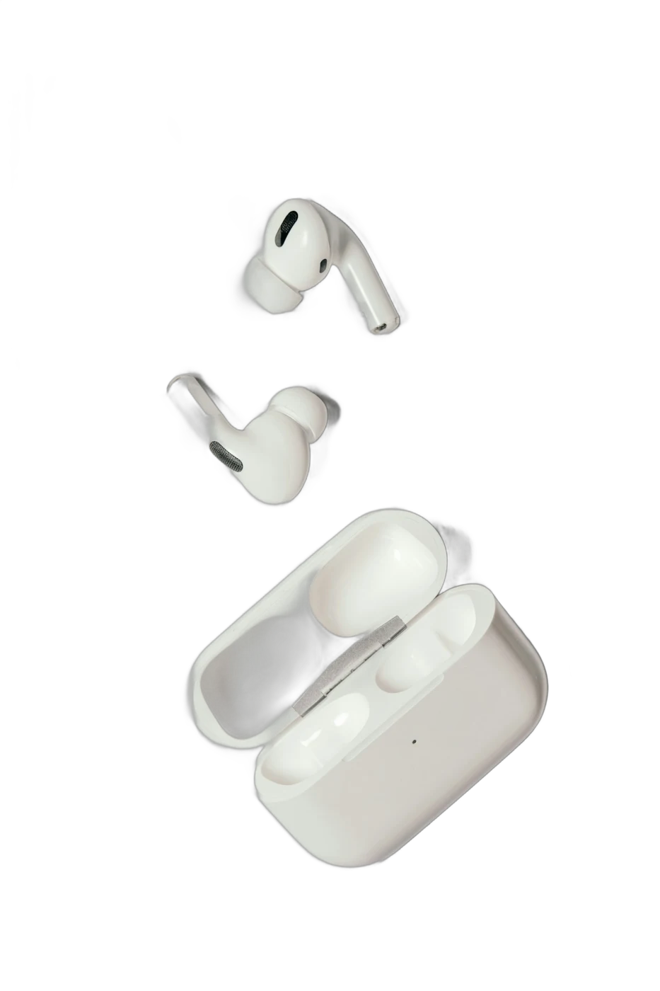 Fones sem fio brancos com estojo de carregamento